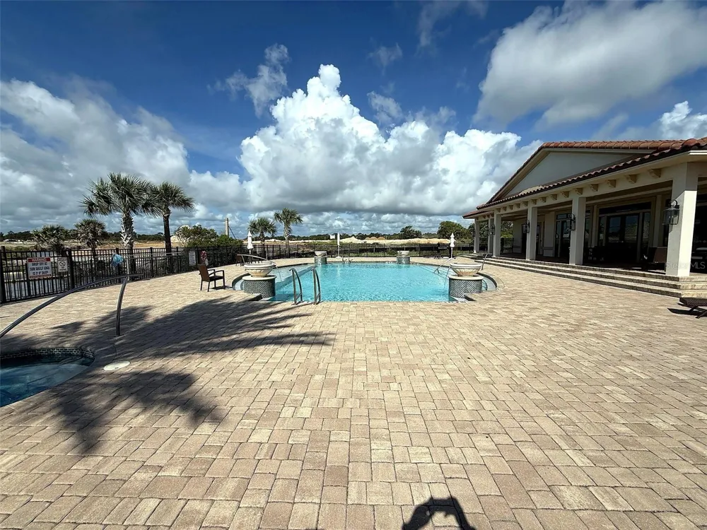1 MENORCA WAY Palm Coast, FL 32137