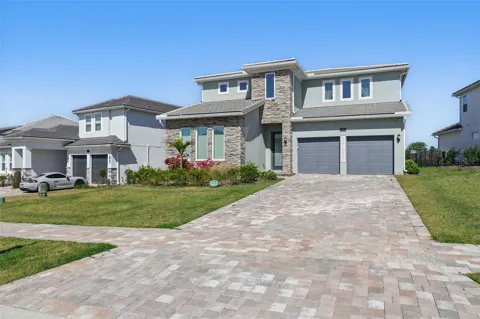 16008 VOLTERRA POINT