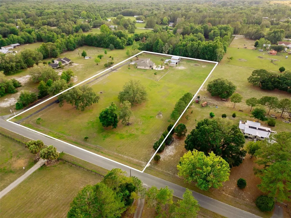 6739 SE 67TH COURT Trenton, FL 32693