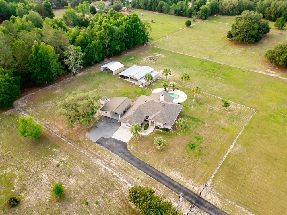 6739 SE 67TH COURT Trenton, FL 32693