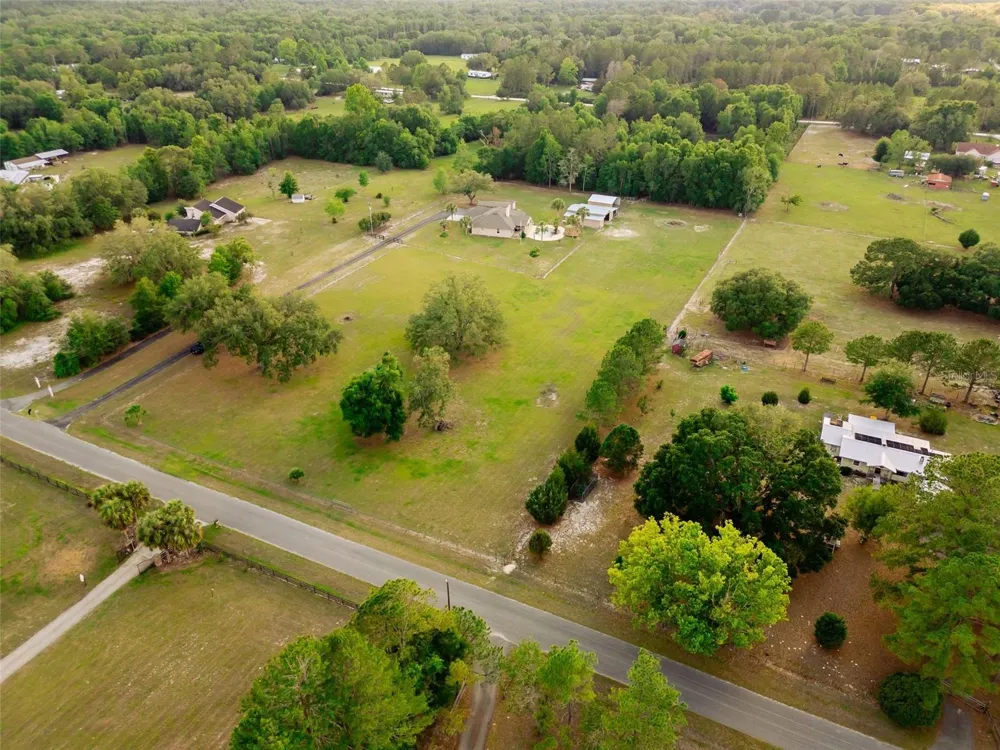 6739 SE 67TH COURT Trenton, FL 32693