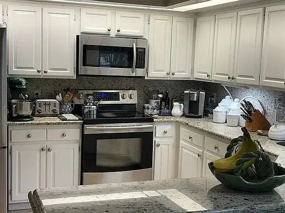 4018 CORRIENTES COURT E Jacksonville, FL 32217