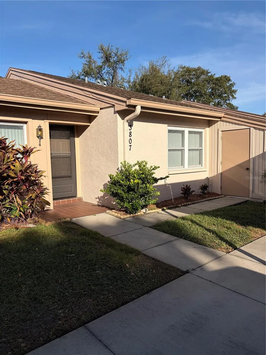 3807 STAYSAIL LANE #3807 Holiday, FL 34691