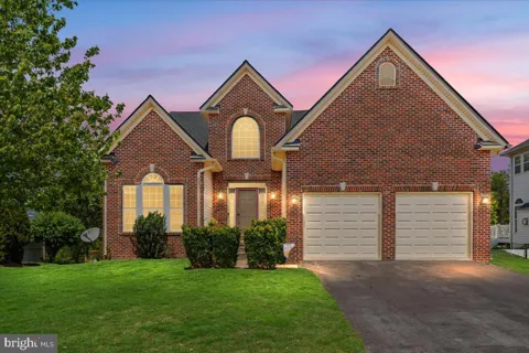 324 HOGAN DRIVE