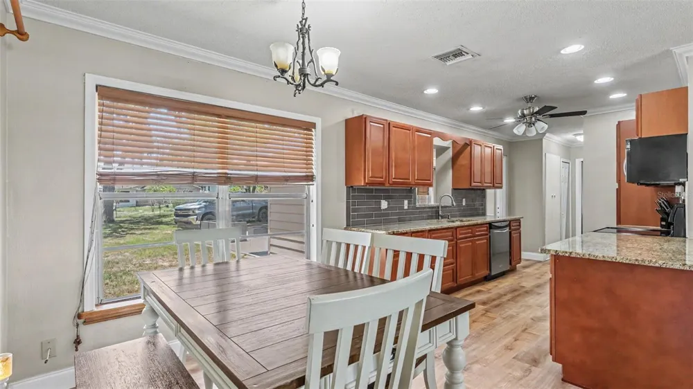 1422 NANCESOWEE AVENUE Sebring, FL 33870