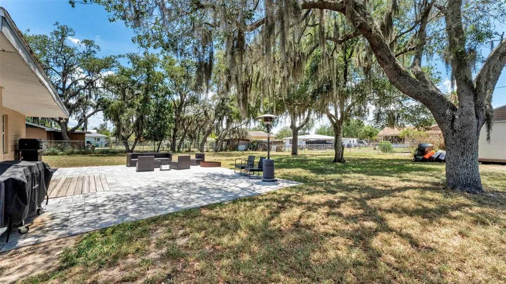 1422 NANCESOWEE AVENUE Sebring, FL 33870