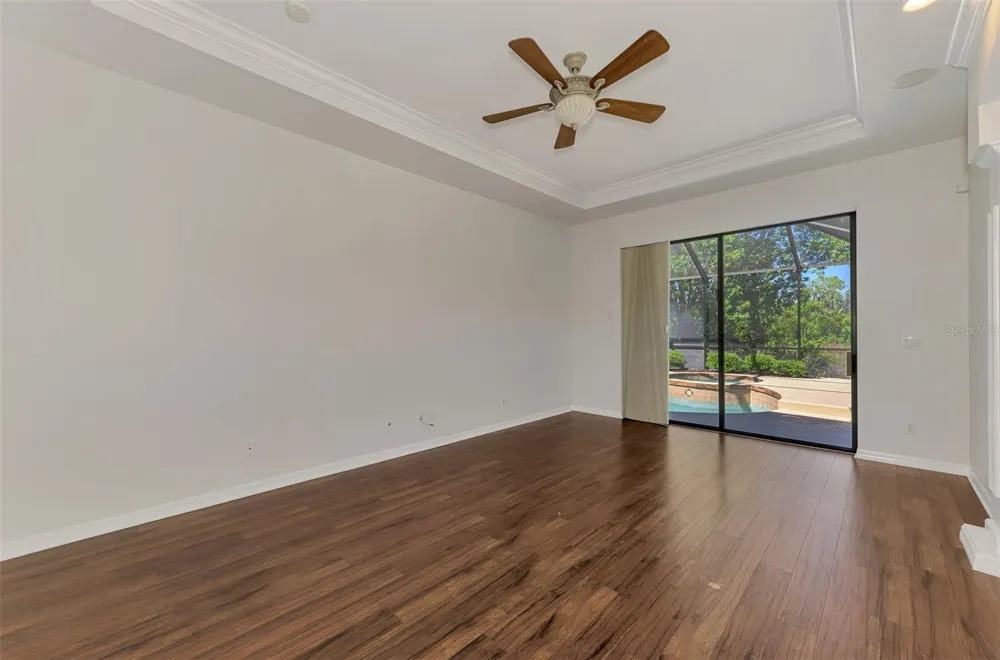 5684 EASTWIND DRIVE Sarasota, FL 34233
