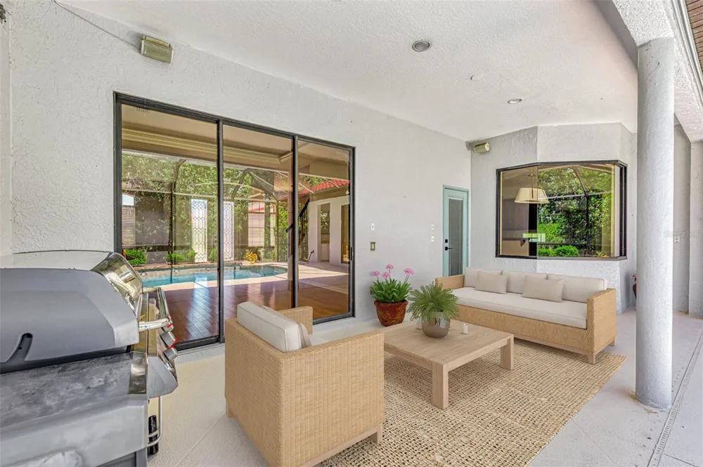 5684 EASTWIND DRIVE Sarasota, FL 34233