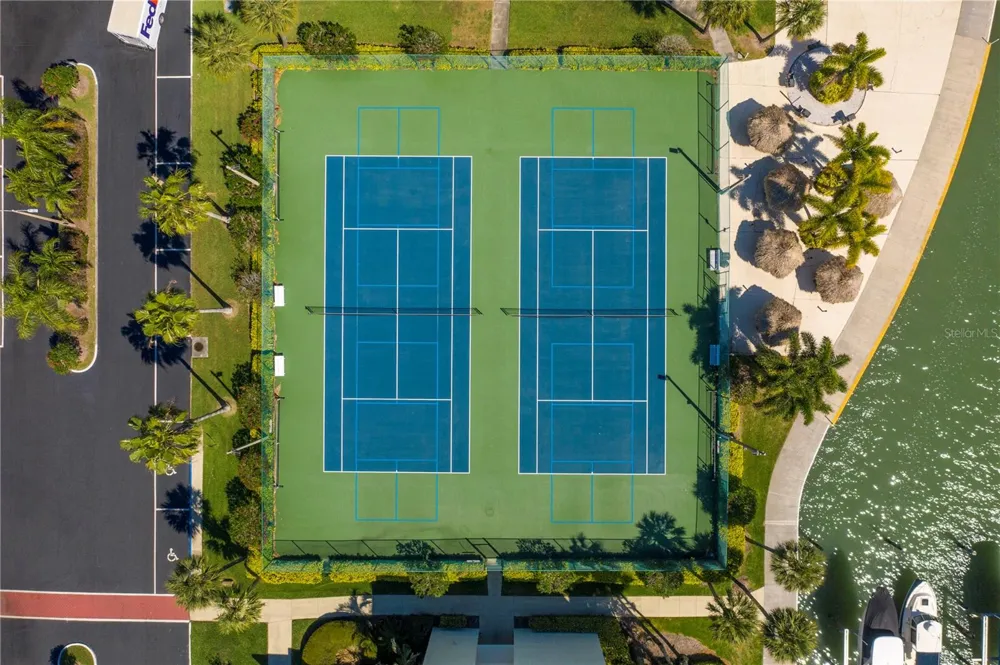 7300 SUN ISLAND DRIVE S #602 South Pasadena, FL 33707