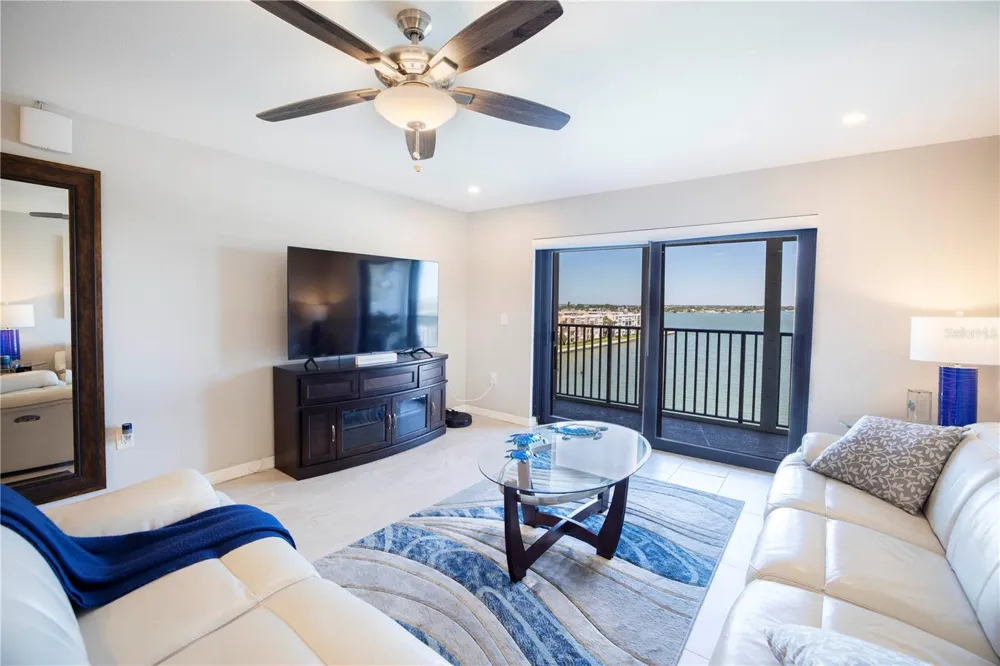 7300 SUN ISLAND DRIVE S #602 South Pasadena, FL 33707