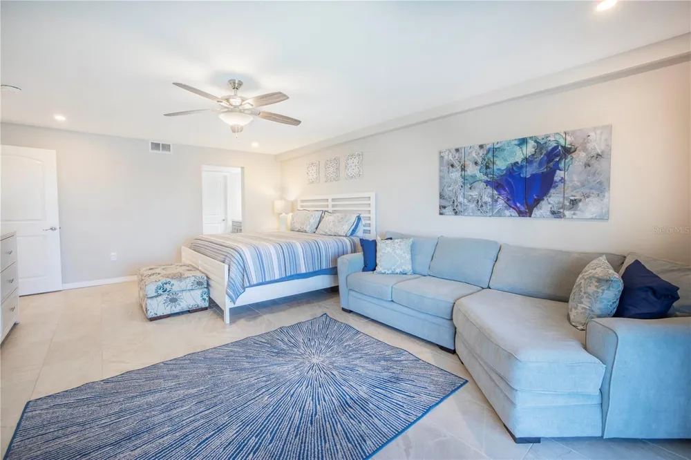 7300 SUN ISLAND DRIVE S #602 South Pasadena, FL 33707