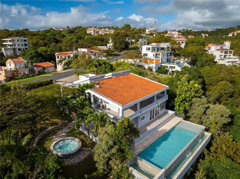 15 PORT ROAD Humacao, PR 00791