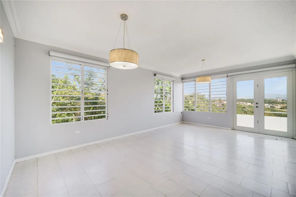 15 PORT ROAD Humacao, PR 00791