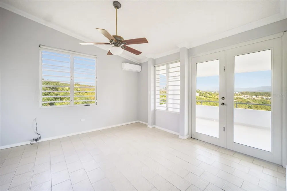 15 PORT ROAD Humacao, PR 00791