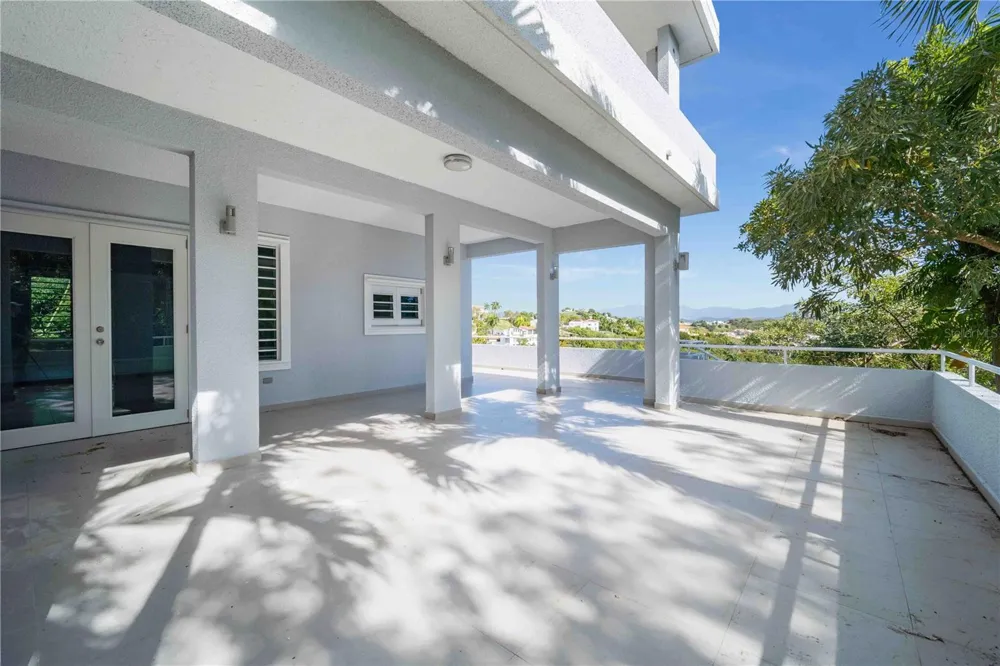 15 PORT ROAD Humacao, PR 00791