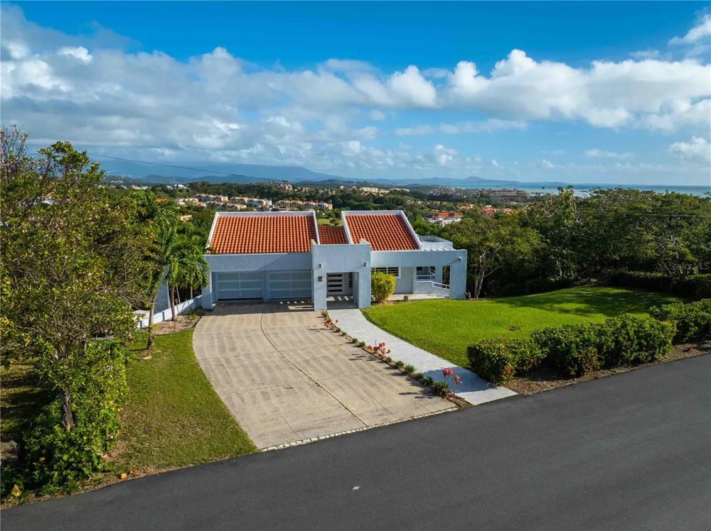 15 PORT ROAD Humacao, PR 00791
