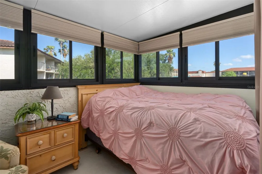 2571 CYPRUS DRIVE #1-201 Palm Harbor, FL 34684