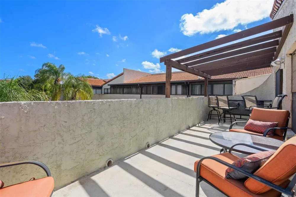 2571 CYPRUS DRIVE #1-201 Palm Harbor, FL 34684
