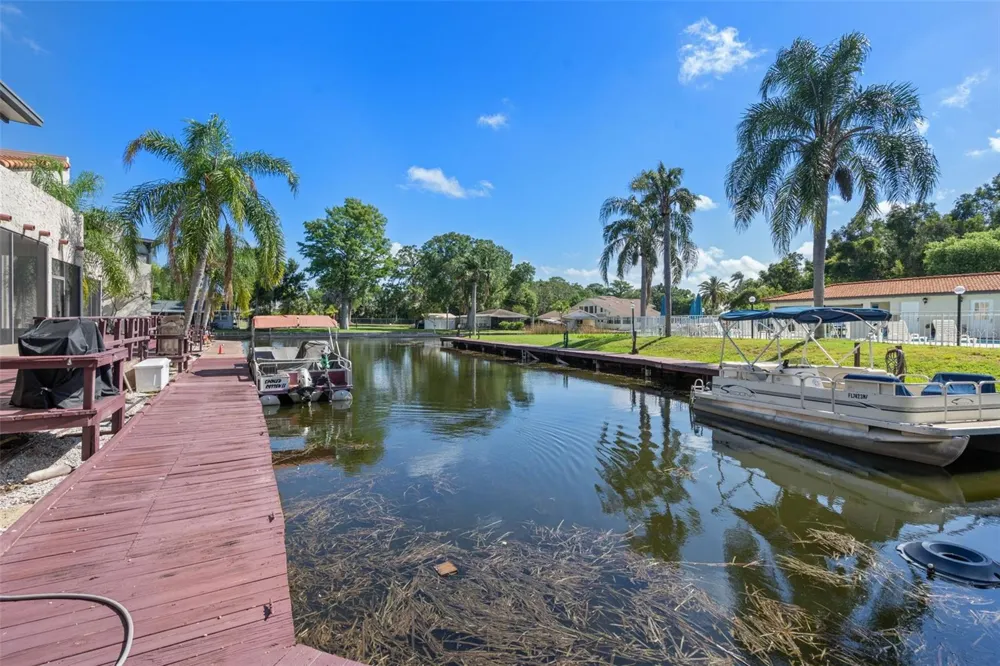 2571 CYPRUS DRIVE #1-201 Palm Harbor, FL 34684