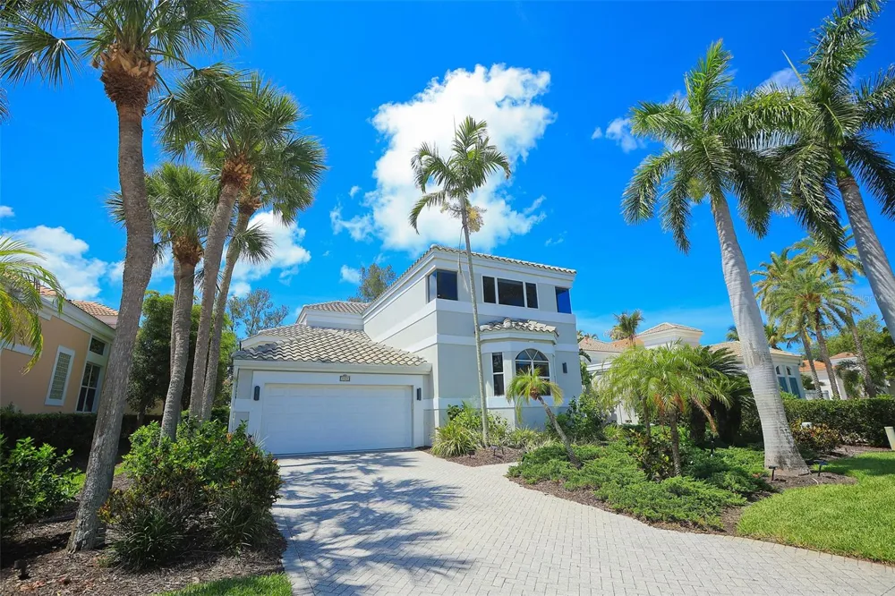 3527 FAIR OAKS LANE Longboat Key, FL 34228