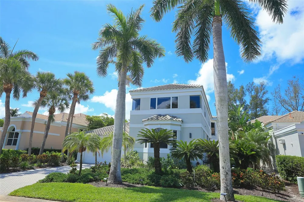 3527 FAIR OAKS LANE Longboat Key, FL 34228