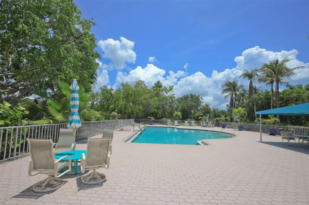 3527 FAIR OAKS LANE Longboat Key, FL 34228