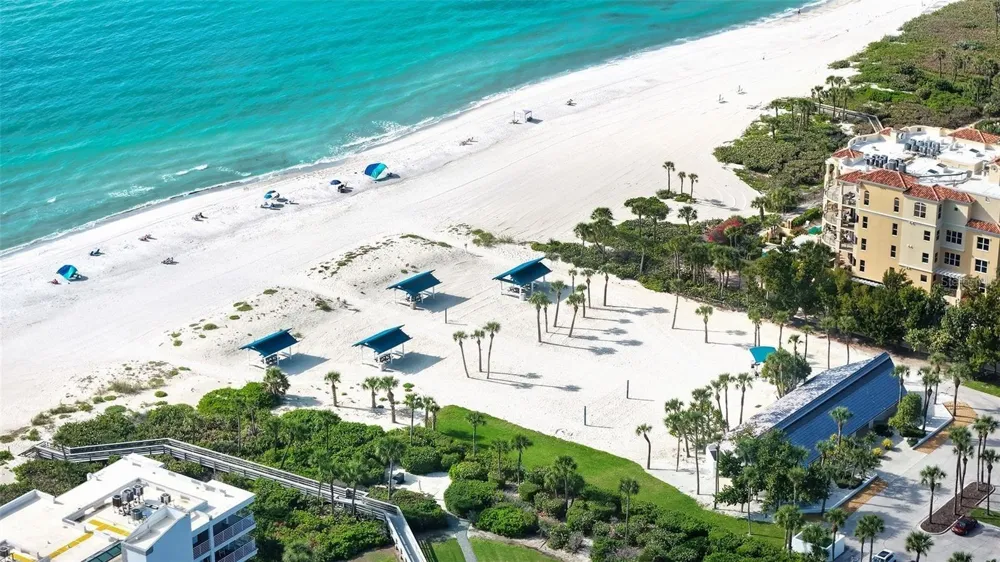 3527 FAIR OAKS LANE Longboat Key, FL 34228