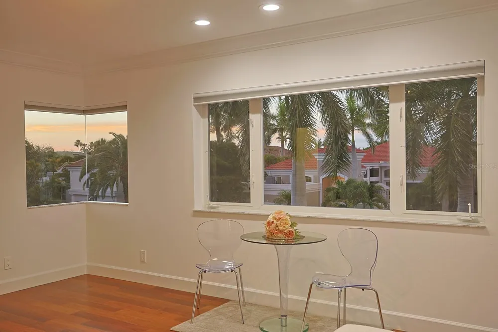 3527 FAIR OAKS LANE Longboat Key, FL 34228
