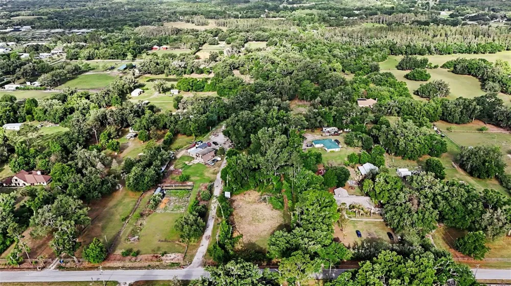 4103 STANLEY ROAD Plant City, FL 33565