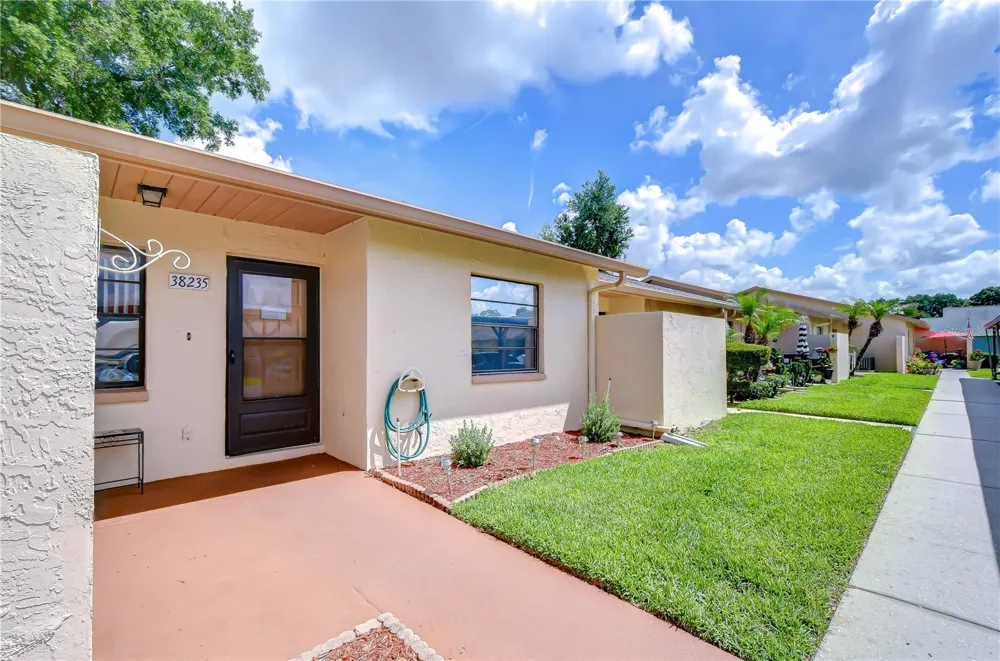 38235 BOXWOOD DRIVE #38235 Zephyrhills, FL 33542