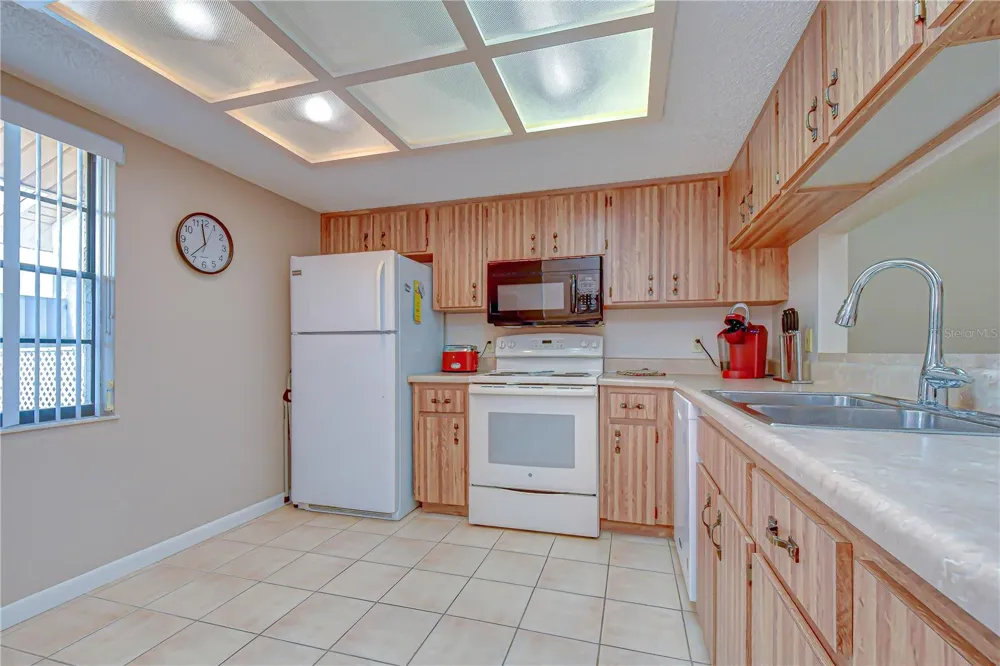 38235 BOXWOOD DRIVE #38235 Zephyrhills, FL 33542