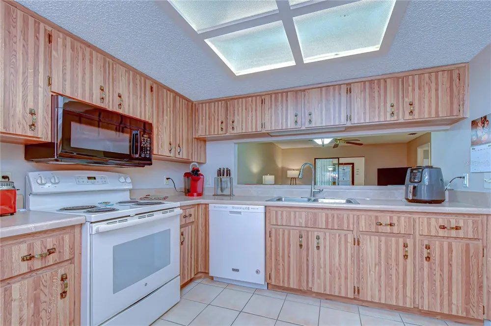 38235 BOXWOOD DRIVE #38235 Zephyrhills, FL 33542