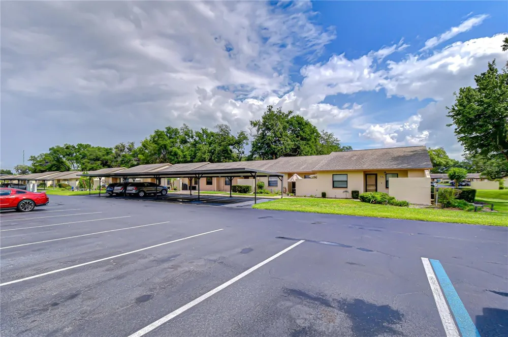 38235 BOXWOOD DRIVE #38235 Zephyrhills, FL 33542
