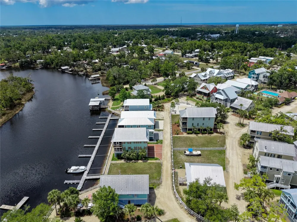 140 RYLAND CIRCLE Steinhatchee, FL 32359
