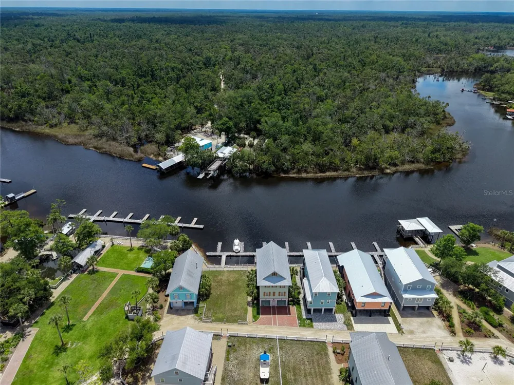 140 RYLAND CIRCLE Steinhatchee, FL 32359