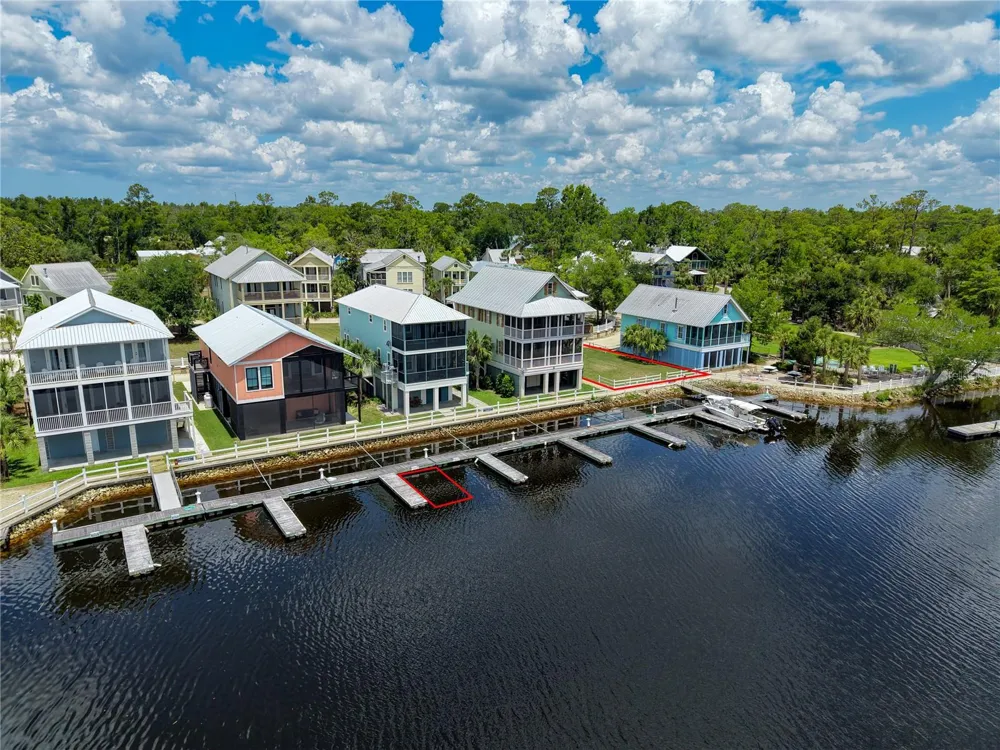 140 RYLAND CIRCLE Steinhatchee, FL 32359
