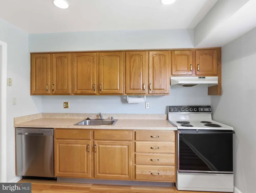 3 SUMMIT HILL CT #C3 Baltimore, MD 21228