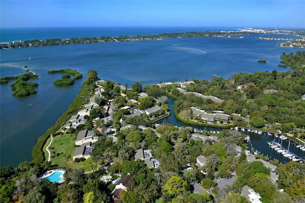 1503 CLOWER CREEK DRIVE #HA262 Sarasota, FL 34231