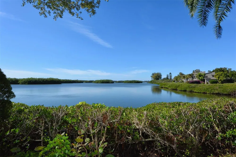 1503 CLOWER CREEK DRIVE #HA262 Sarasota, FL 34231