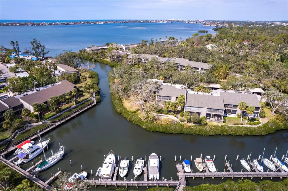 1503 CLOWER CREEK DRIVE #HA262 Sarasota, FL 34231