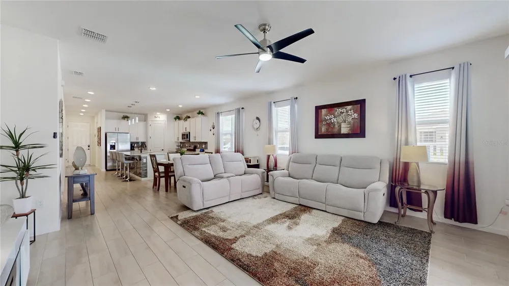 2303 JAGGER LANE Eagle Lake, FL 33839