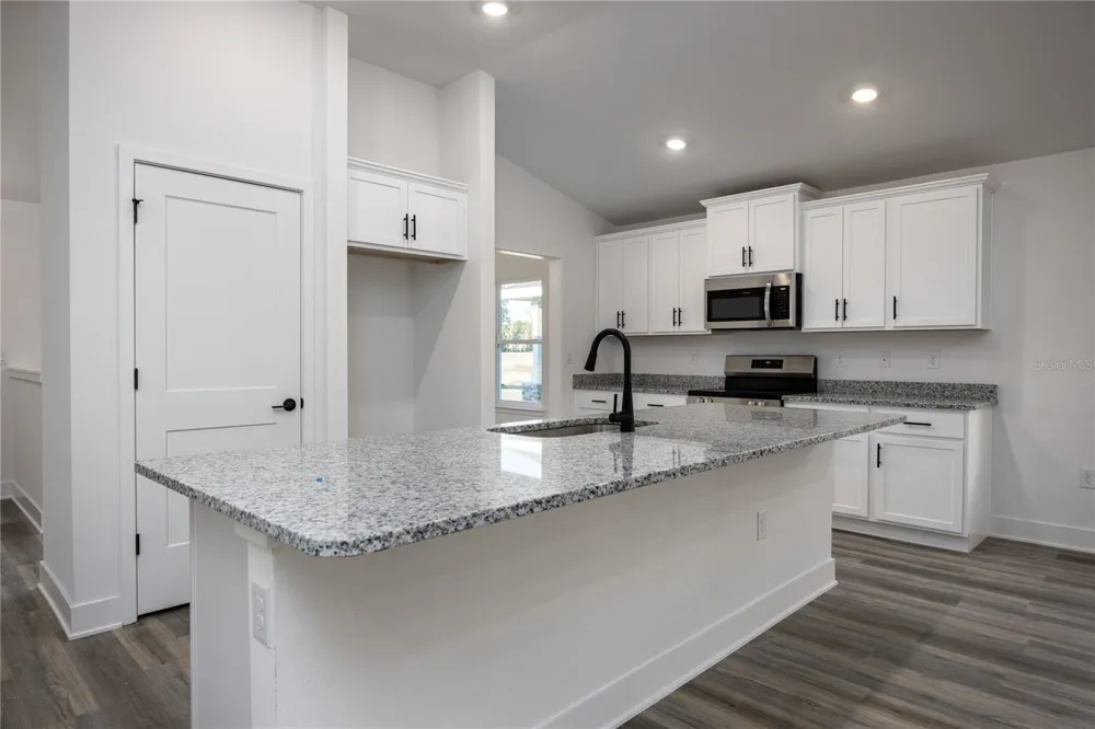 25039 SW 250TH PLACE Newberry, FL 32669