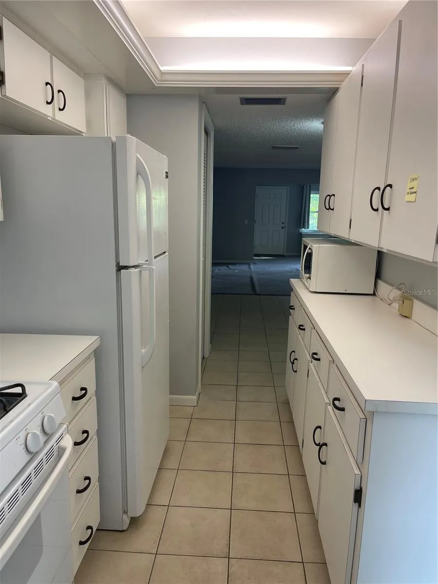 150 EL DORADO #105 Winter Haven, FL 33884