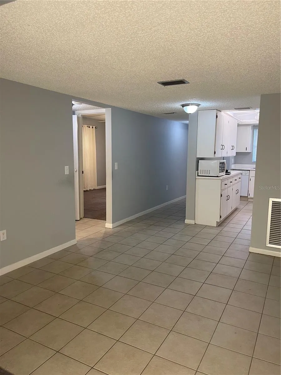 150 EL DORADO #105 Winter Haven, FL 33884