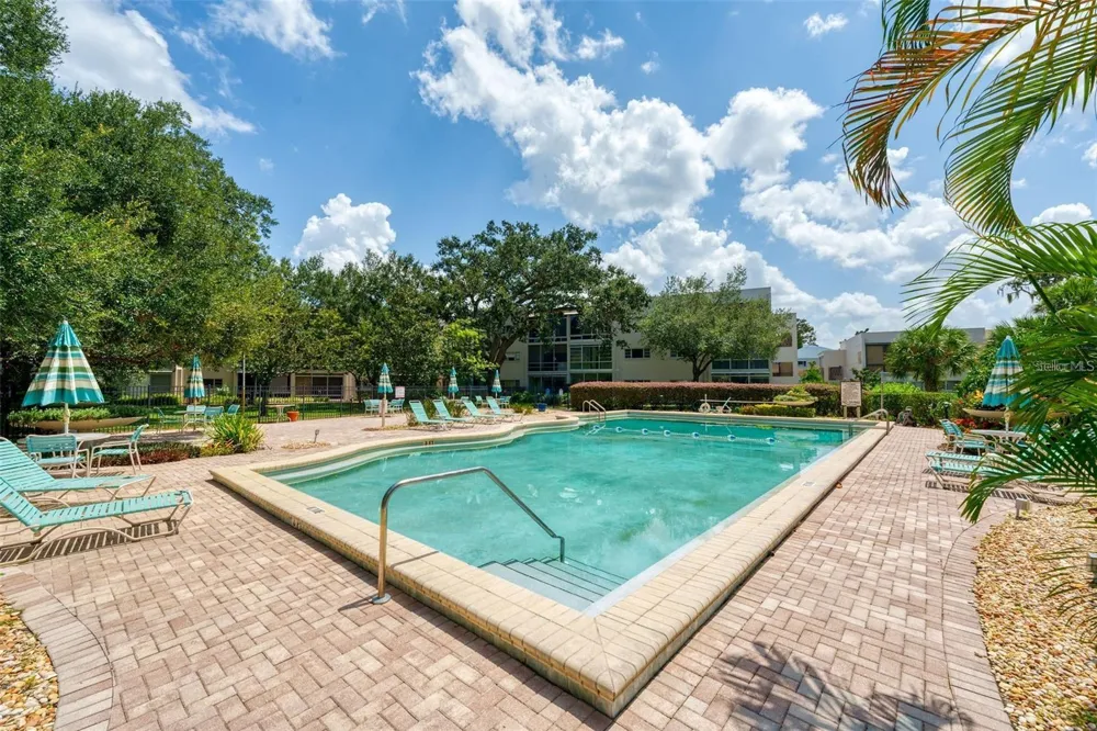 700 MELROSE AVENUE #J24 Winter Park, FL 32789