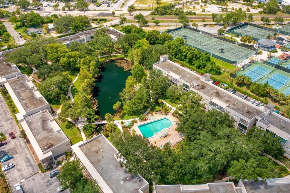 700 MELROSE AVENUE #J24 Winter Park, FL 32789