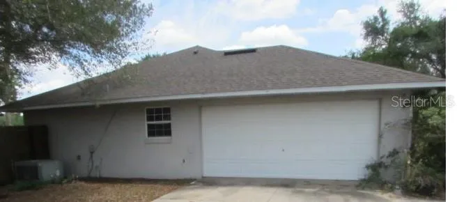 824 BERRYHILL CIRCLE Fruitland Park, FL 34731