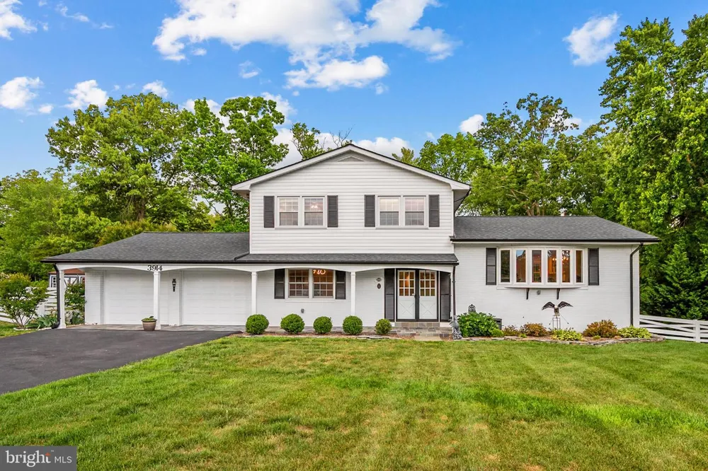 3914 RIVE DRIVE Alexandria, VA 22309
