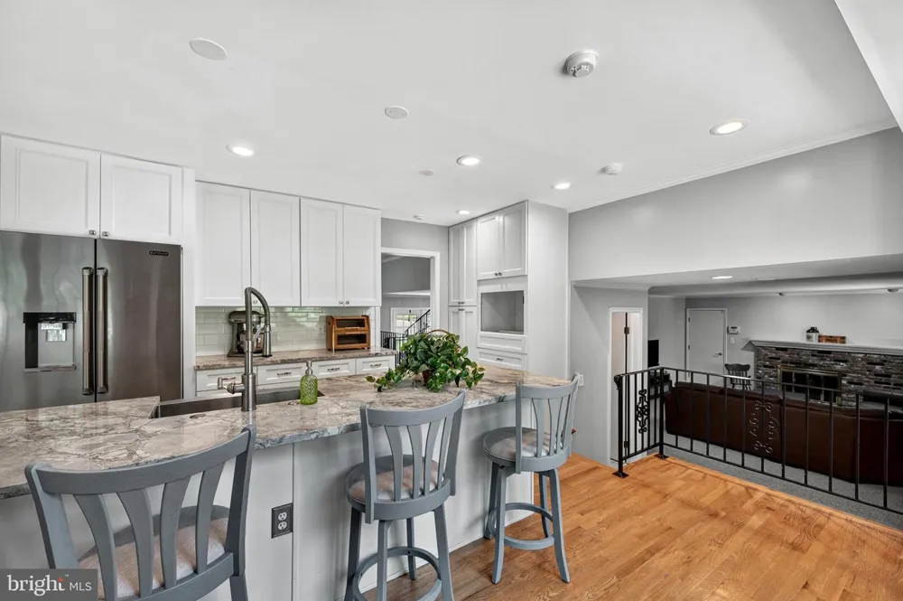 3914 RIVE DRIVE Alexandria, VA 22309