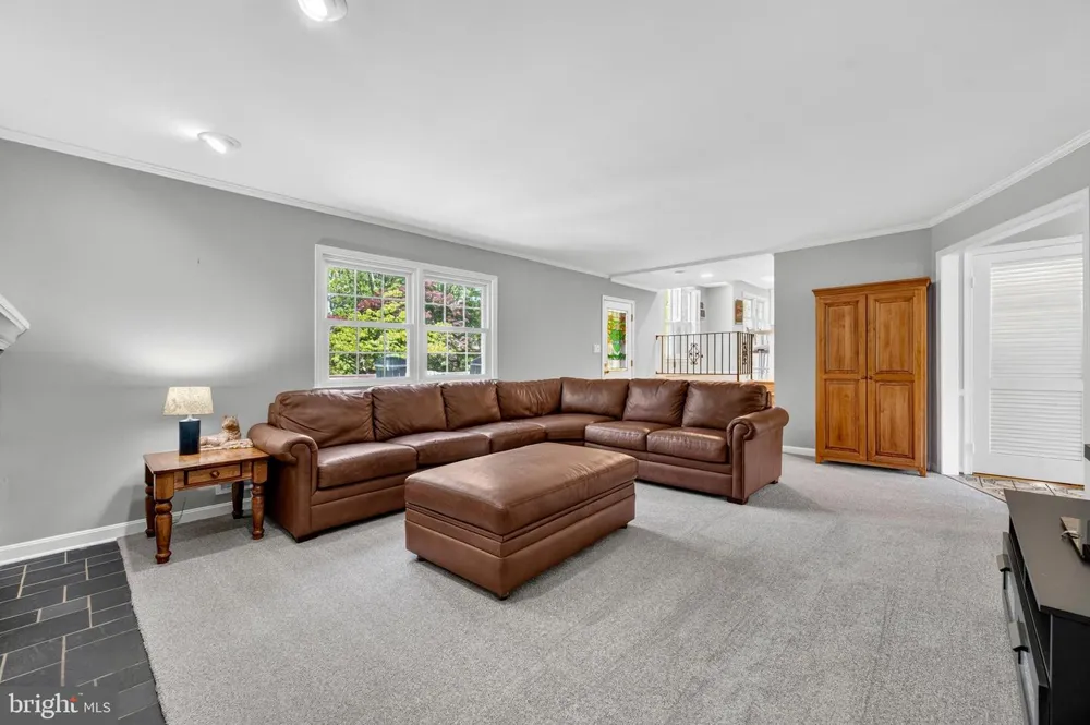 3914 RIVE DRIVE Alexandria, VA 22309